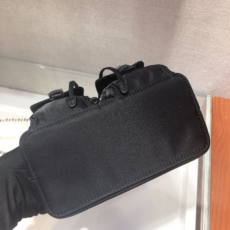 Pra*a backpacks
